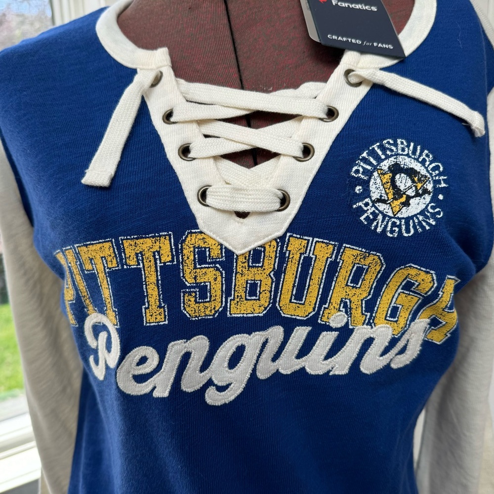 NWT!! Fanatics Women’s Pittsburgh Penguins long sleeve shirt Sz M